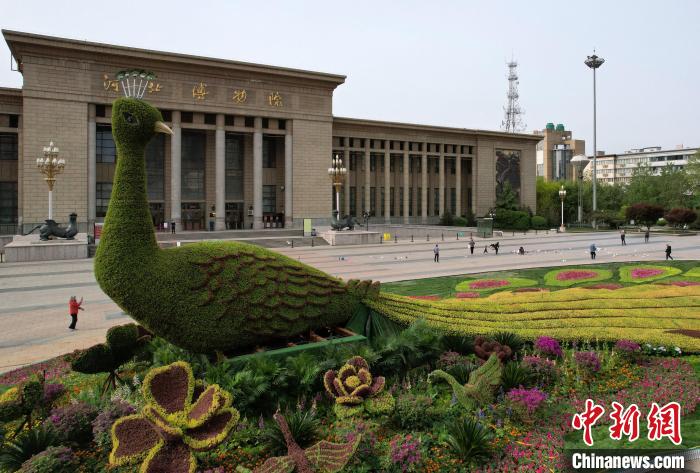 圖為航拍花壇。(無人機(jī)照片) 翟羽佳 攝