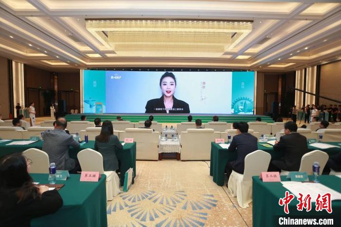 高葉、白鹿為家鄉(xiāng)代言常州10億元補(bǔ)貼豪推文商旅融合發(fā)展