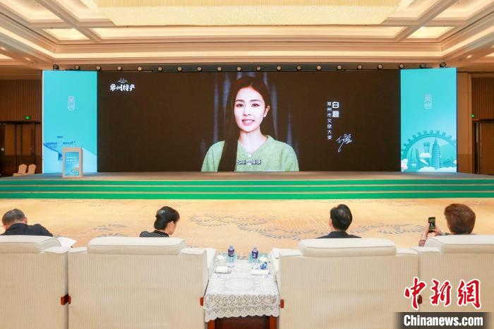 常州籍演員白鹿擔(dān)綱常州文旅大使，為家鄉(xiāng)傾情打CALL?！√凭?攝