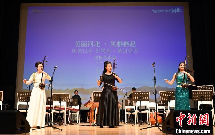 圖為音樂會現(xiàn)場?！∈谞栔袊幕行墓﹫D