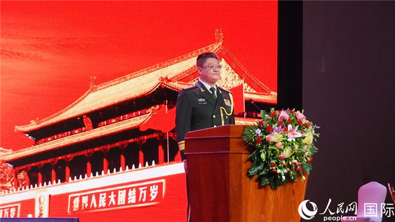 圖為中國駐老撾大使館國防武官李兵大校致辭。人民網(wǎng)記者 孫廣勇攝