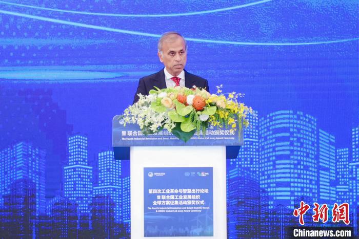 聯(lián)合國駐華協(xié)調(diào)員常啟德發(fā)表演講。