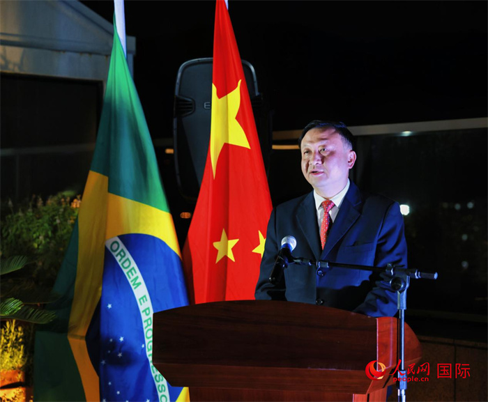 上海市副市長華源發(fā)表致辭。人民網(wǎng)記者宋亦然攝