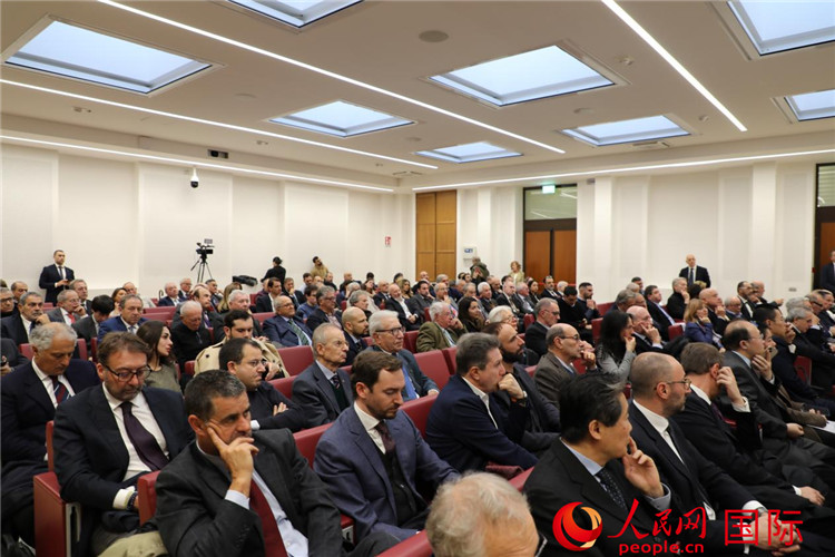 會議現(xiàn)場。人民網(wǎng)記者 謝亞宏攝