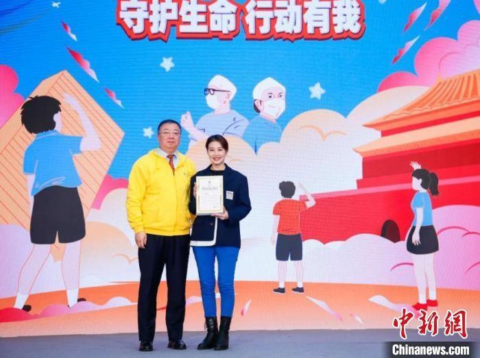 演員周海媚受邀參與公益活動?！」鶆P敏 攝