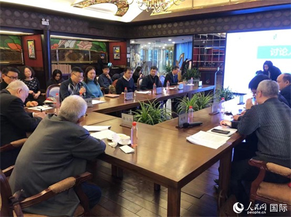 與會專家學(xué)者就拉美局勢和中拉關(guān)系展開討論。人民網(wǎng)記者 趙健攝