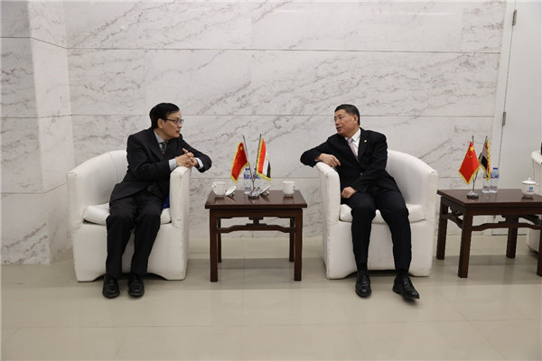 李永明同埃及趙劉慶公參會談交流。主辦方供圖