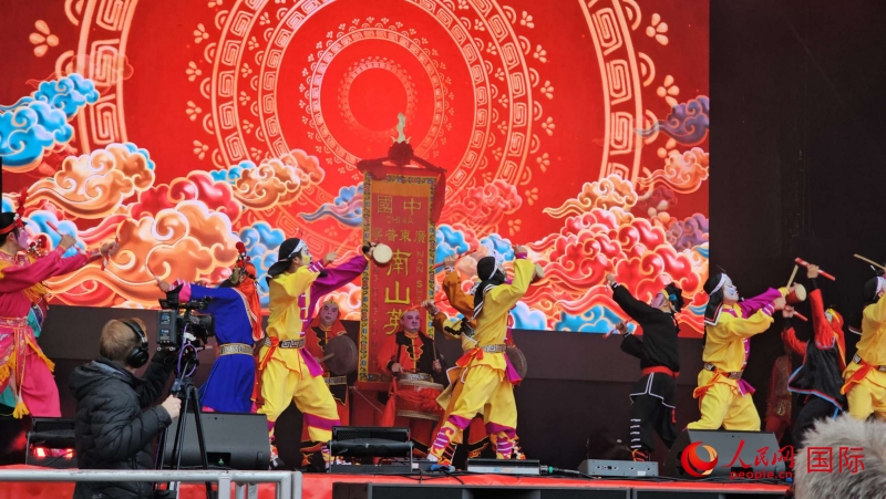 倫敦新春慶典現(xiàn)場。人民網(wǎng) 郭錦標(biāo)、楊浩鵬攝