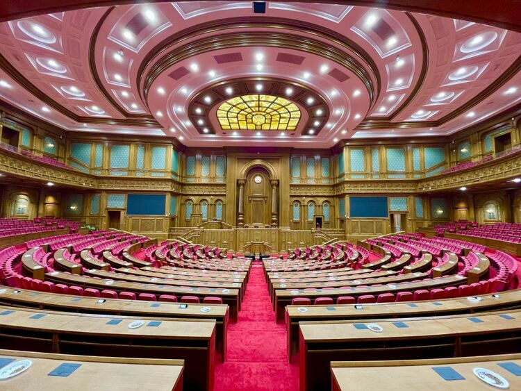 第1視點(diǎn)丨這兩座大樓，見證著中塔友誼