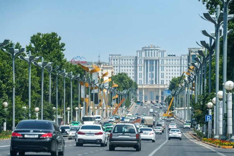 第1視點(diǎn)丨這兩座大樓，見證著中塔友誼