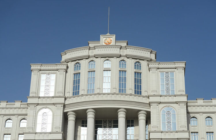 第1視點(diǎn)丨這兩座大樓，見證著中塔友誼