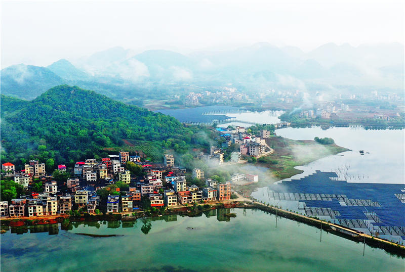 湖南省郴州市嘉禾縣千家洞水庫風(fēng)光。黃春濤攝