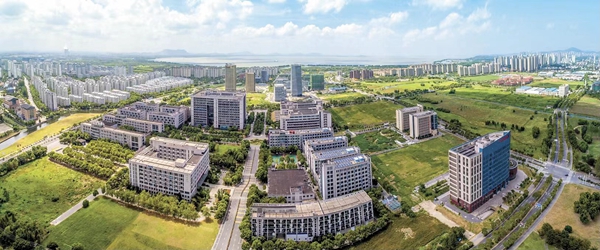 航拍產(chǎn)業(yè)園區(qū)一角。無錫高新區(qū)管委會供圖