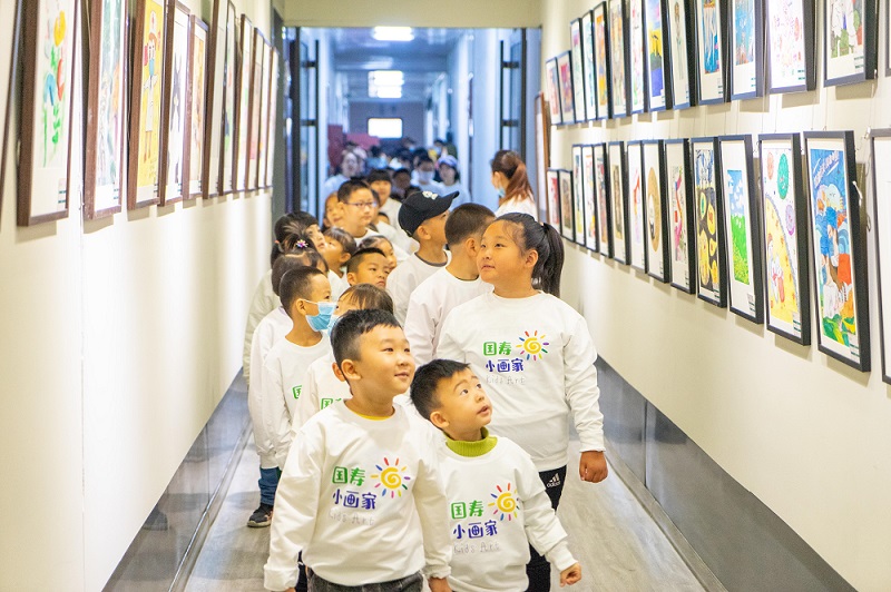 國壽小畫家創(chuàng)意作品征集活動啟幕。單位供圖