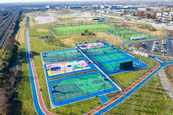 南京北站樞紐經(jīng)濟(jì)區(qū)環(huán)境整治項(xiàng)目一期。江北新區(qū)樞紐供圖