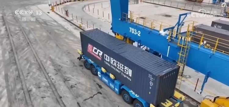 便企服務實打?qū)?為企業(yè)“出?！北ｑ{護航 經(jīng)濟發(fā)展“添”動力