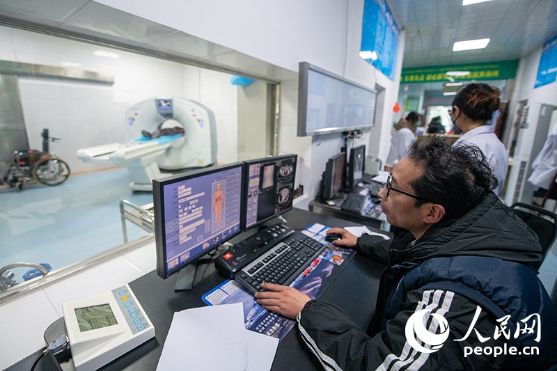 震中日記｜“謝謝，曼巴啦！”