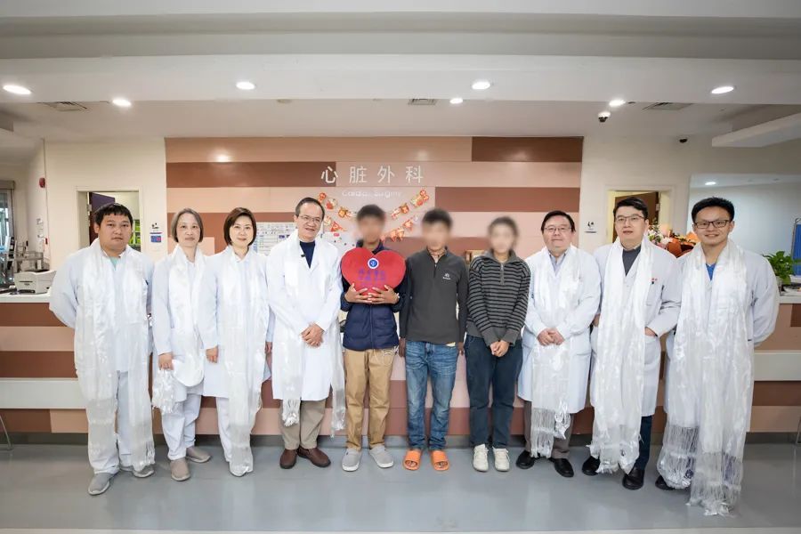 17歲少年咳嗽發(fā)熱15天，找不到感染原因！一查心臟更嚇人！上海醫(yī)生出手→