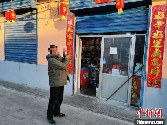 圖為犯罪嫌疑人指認(rèn)現(xiàn)場?！∏嗪Ｊ」矎d森林警察總隊刑偵治安支隊供圖