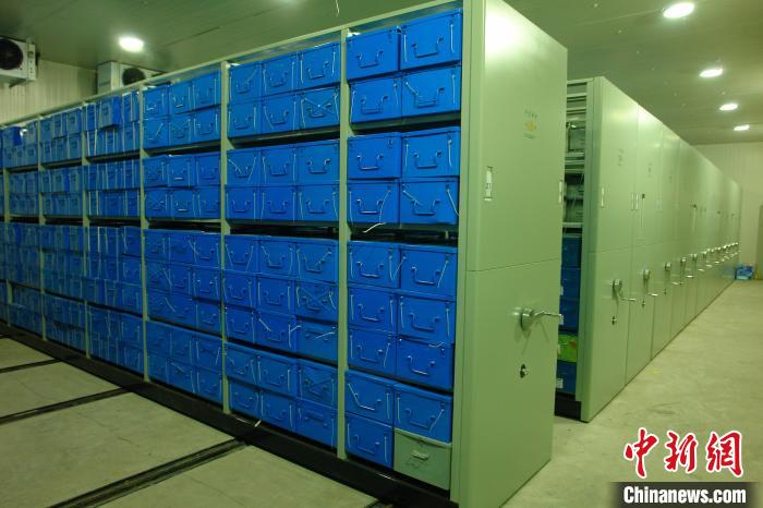 圖為國家農(nóng)作物種質(zhì)資源復(fù)份庫(西寧)?！∏嗪Ｊ∞r(nóng)業(yè)農(nóng)村廳供圖