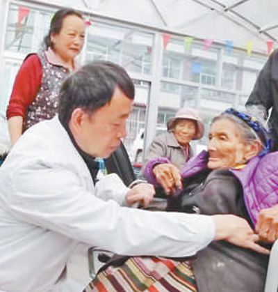 傾情助人，守護鄉(xiāng)親健康