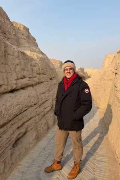 土耳其學(xué)者: 民族團(tuán)結(jié)奮斗書寫新疆輝煌成就_fororder_1