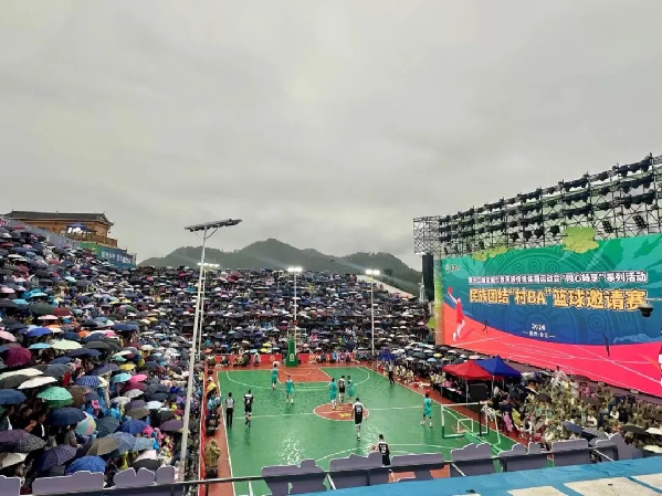 講好中華民族共同體故事，讓網(wǎng)絡(luò)“連心”更“聚心”