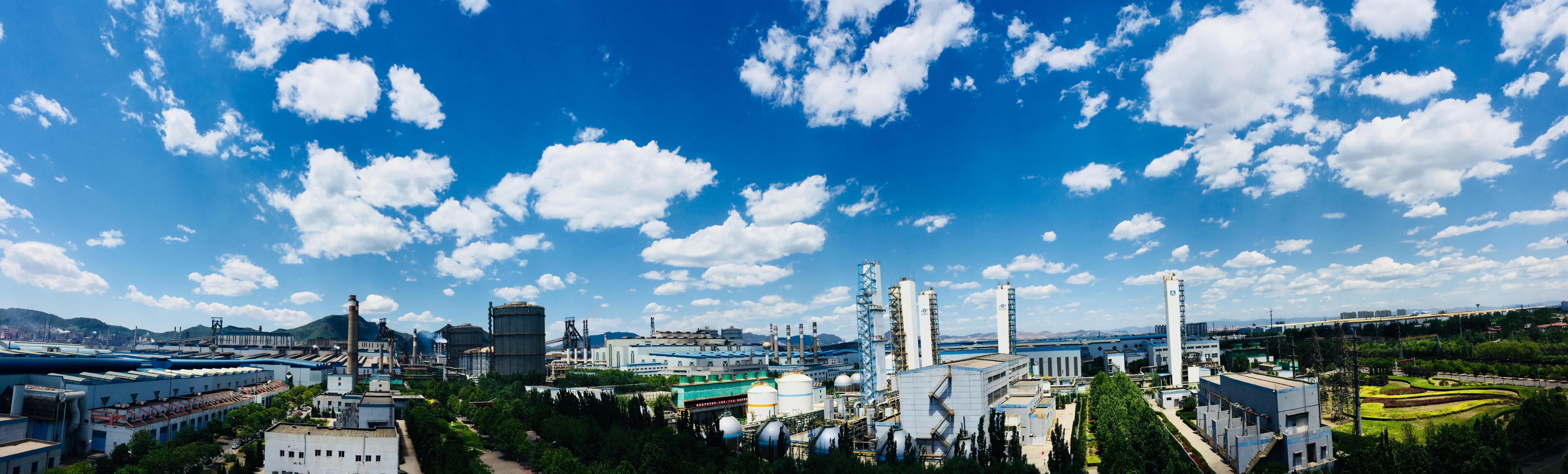 首鋼股份公司遷安鋼鐵公司。尹小龍攝