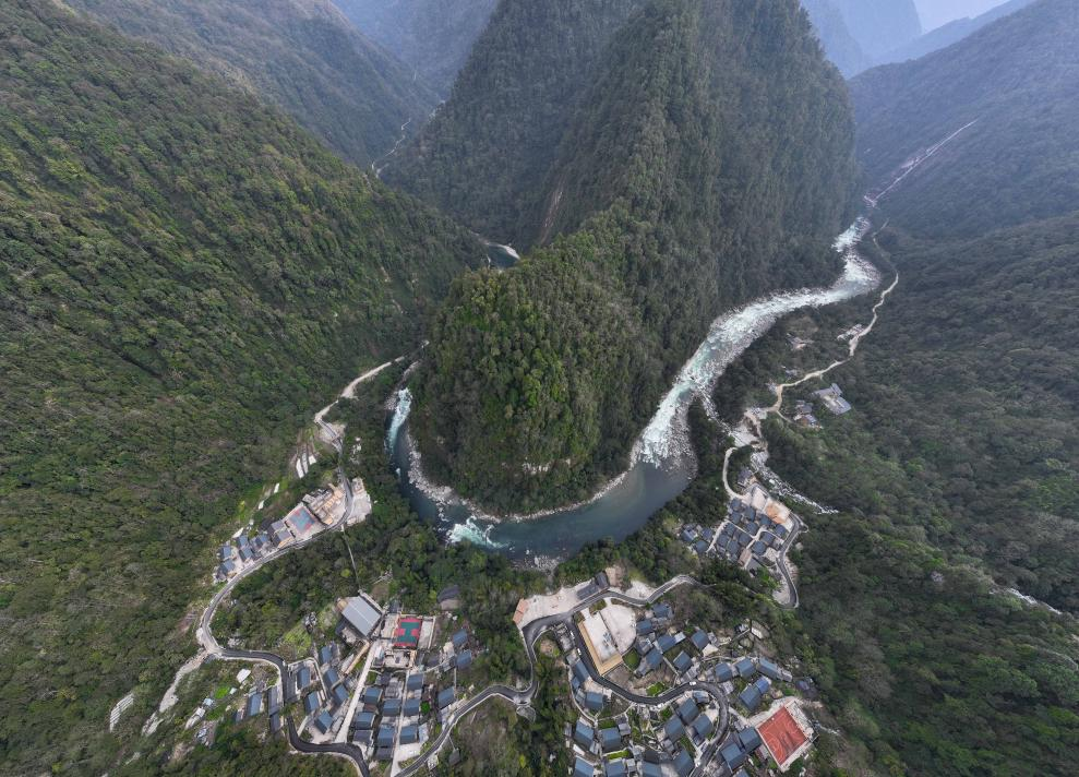 2023年3月10日，獨(dú)龍江航拍。