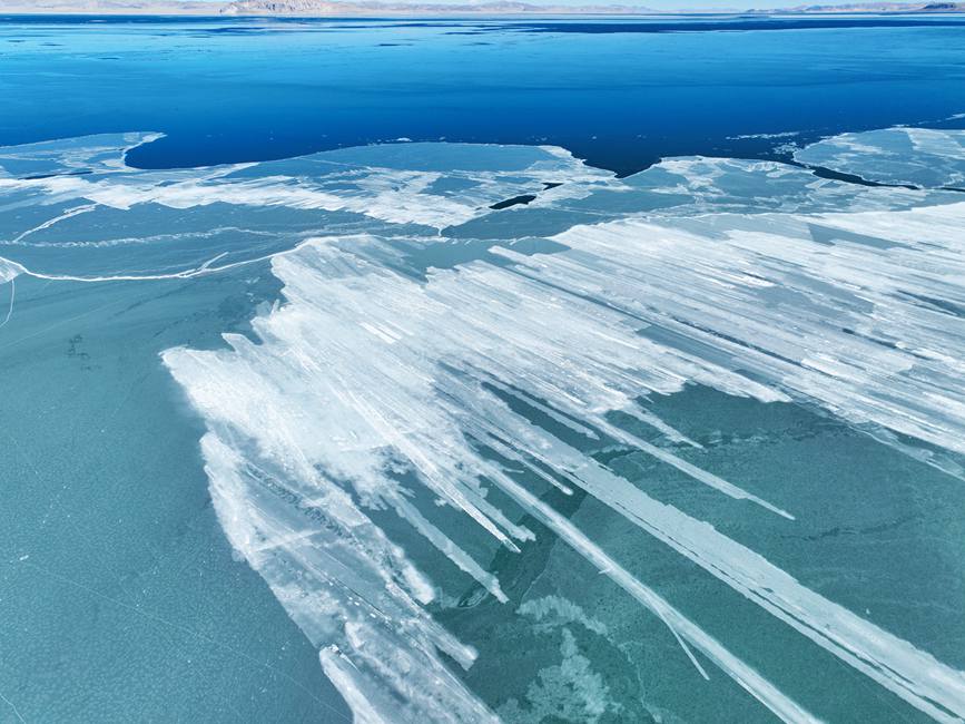 西藏阿里:冬日湖冰盛景【2】