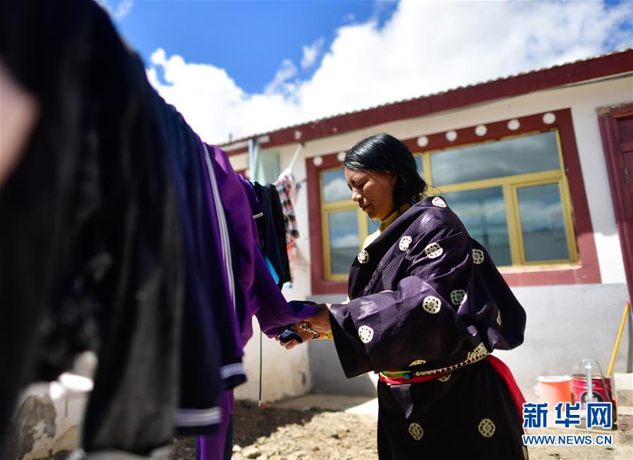 (新華全媒頭條·走向我們的小康生活·圖文互動)(7)綠色繪就三江源——來自青海脫貧奔小康一線的蹲點報告