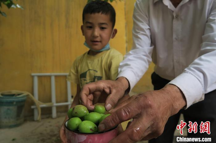 圖為進(jìn)藏先遣英雄連誓師地原址所在的新疆維吾爾自治區(qū)和田地區(qū)于田縣普魯村現(xiàn)貌。　楊程晨 攝