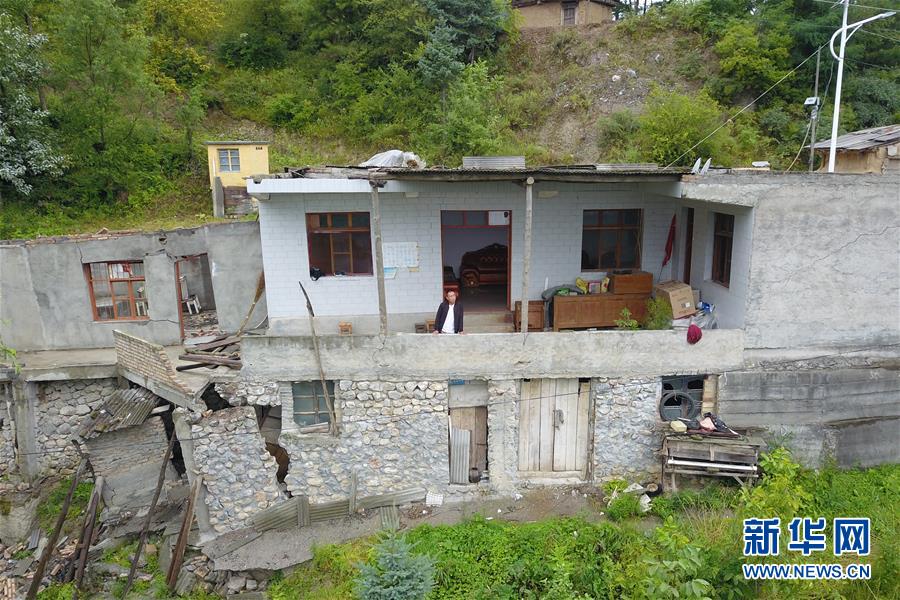 （新華全媒+）（1）千里“挪窩”，踏實(shí)開啟新生活