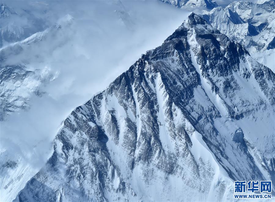 (2020珠峰高程測(cè)量)(2)俯瞰珠峰