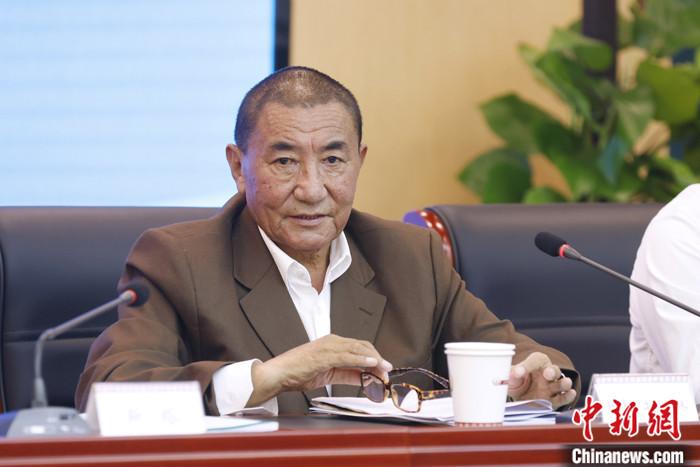 5月19日，由中國人權(quán)研究會、中國西藏文化保護與發(fā)展協(xié)會、中國藏學(xué)研究中心主辦的“紀(jì)念西藏和平解放70周年國際學(xué)術(shù)研討會”在北京舉行。西藏自治區(qū)政協(xié)副主席珠康·土登克珠指出，長期以來，西方敵對勢力和達賴集團完全不顧事實真相，誣蔑造謠西藏“缺乏宗教信仰自由”。事實上，在西藏，寺院受到有效保護，廣大信教群眾的宗教信仰得到尊重，僧侶的宗教活動有序進行，宗教信仰自由政策在西藏得到全面、正確的貫徹執(zhí)行?！?<a target='_blank' ></p><p  align=