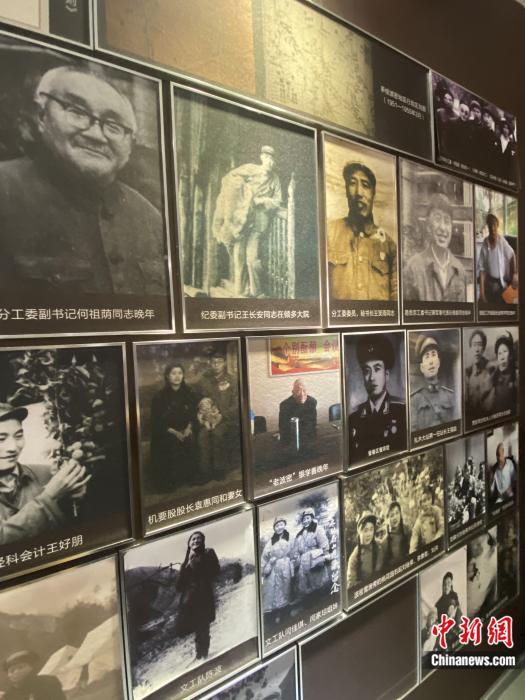 “老西藏”們。彭寧鈴 攝