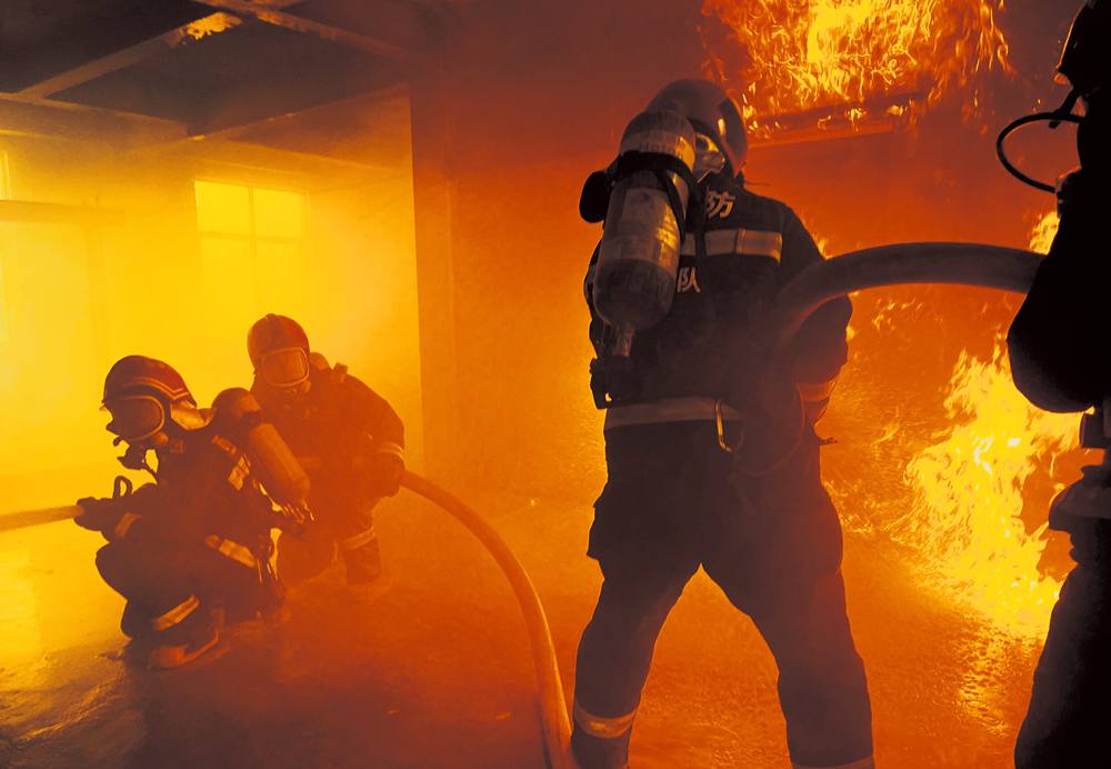 真煙真火，實(shí)戰(zhàn)演練。