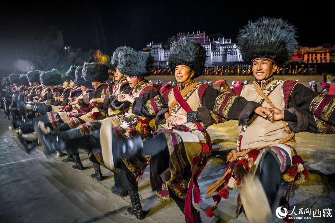 試演現(xiàn)場。