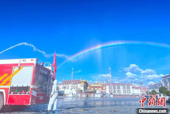 西藏拉薩消防:完成拉薩主城區(qū)首日網(wǎng)格消殺任務(wù)