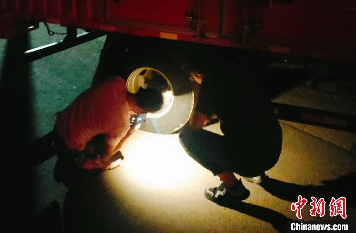 西藏一名基層干部返崗抗疫路：3600公里、歷時100小時