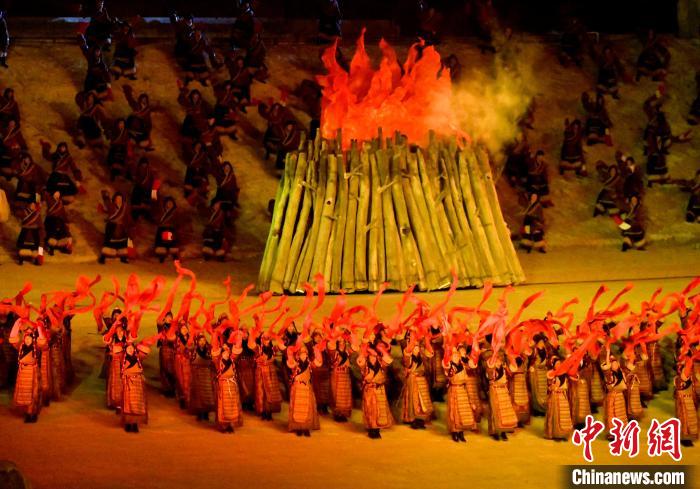 3月17日，西藏拉薩，《文成公主》大型史詩劇演出現(xiàn)場?！±盍?攝