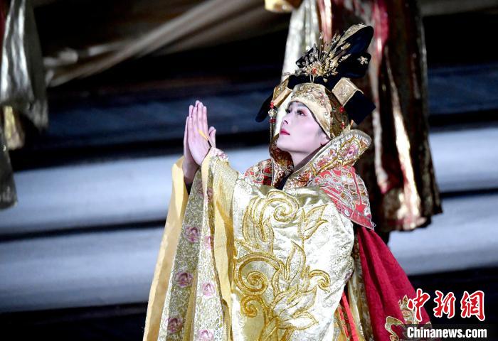 3月17日，西藏拉薩，《文成公主》大型史詩劇演出現(xiàn)場?！±盍?攝