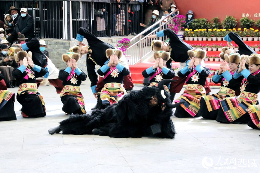 舞蹈《熱巴多吉》。人民網(wǎng) 次仁羅布攝