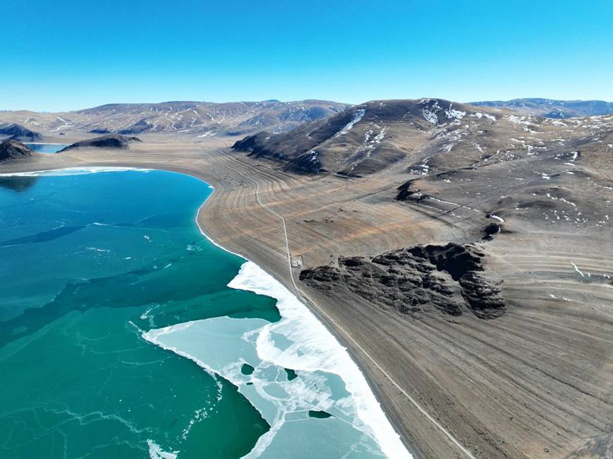 西藏阿里:冬日湖冰盛景【8】