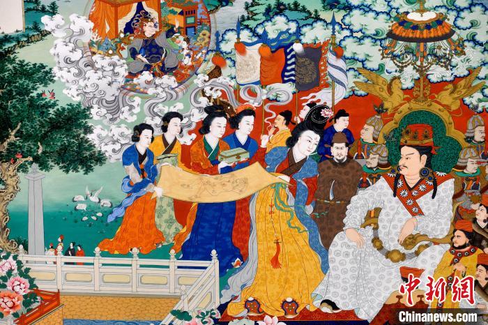 圖為5月16日，展覽中的新創(chuàng)唐卡作品(局部)?！±盍?攝