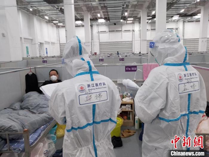 戰(zhàn)疫青年守“滬”記:方艙是托起生命與愛的方舟